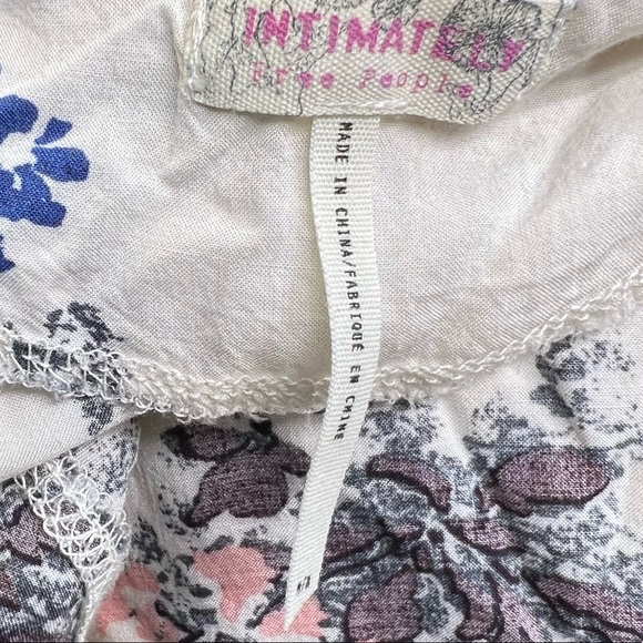 Intimately Free People Crescent Floral Stars Slip - Sz Medium - Picture 13 of 16